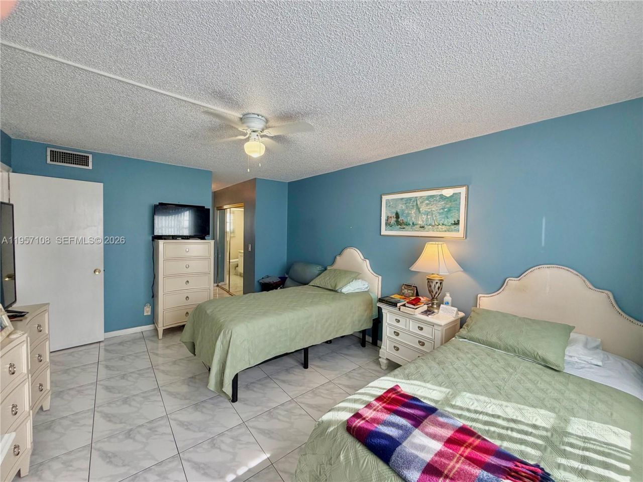 2901 NW 46th Ave , Unit 304, Lauderdale Lakes, FL 33313 Photo