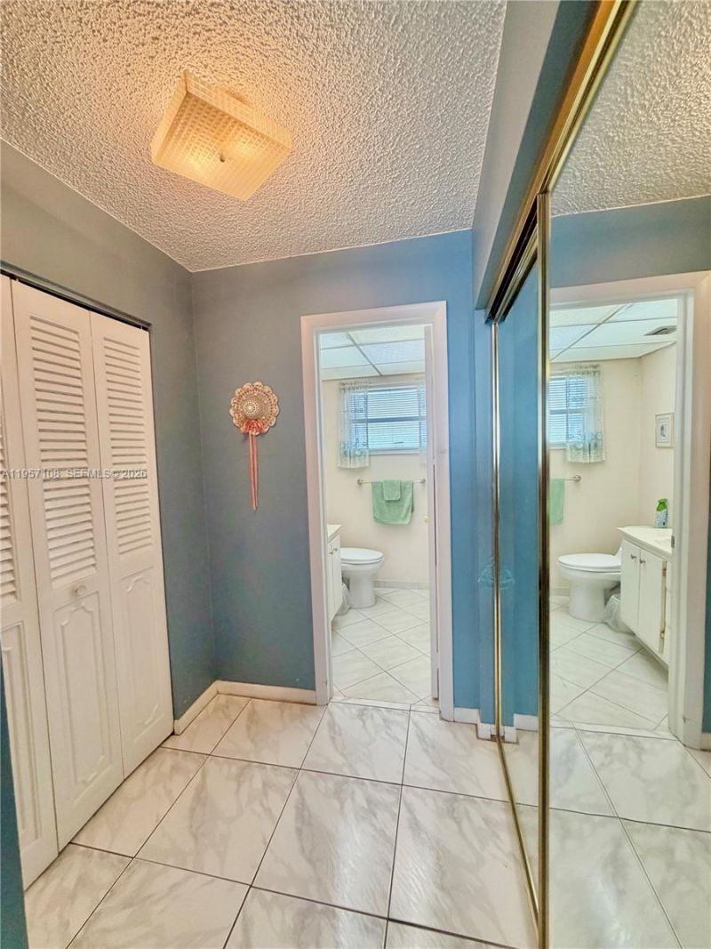 2901 NW 46th Ave , Unit 304, Lauderdale Lakes, FL 33313 Photo