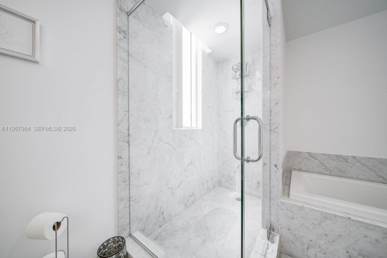 244 Biscayne Blvd, Unit 2309, Miami, FL 33132 Photo