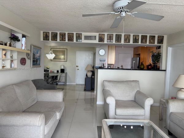 2821 N Miami Beach Blvd, Unit 3L, North Miami Beach, FL 33160