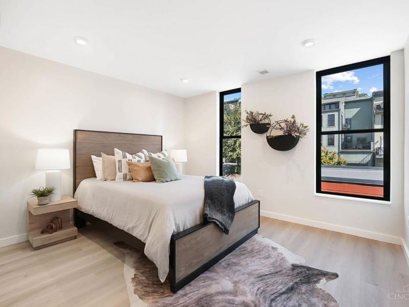 1330 Spring Street, Cincinnati, OH 45202 Photo 4