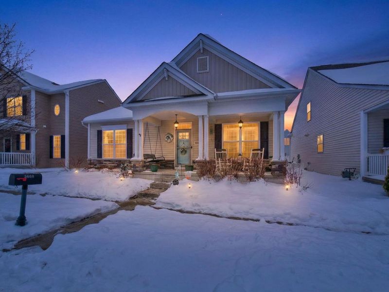 5688 Stearns Road, Dublin, OH 43016 Photo 2