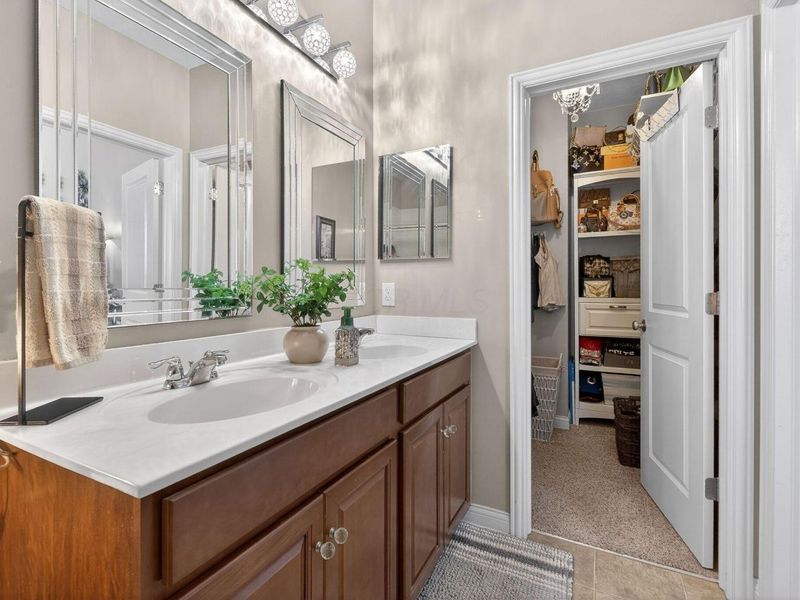 5688 Stearns Road, Dublin, OH 43016 Photo 28