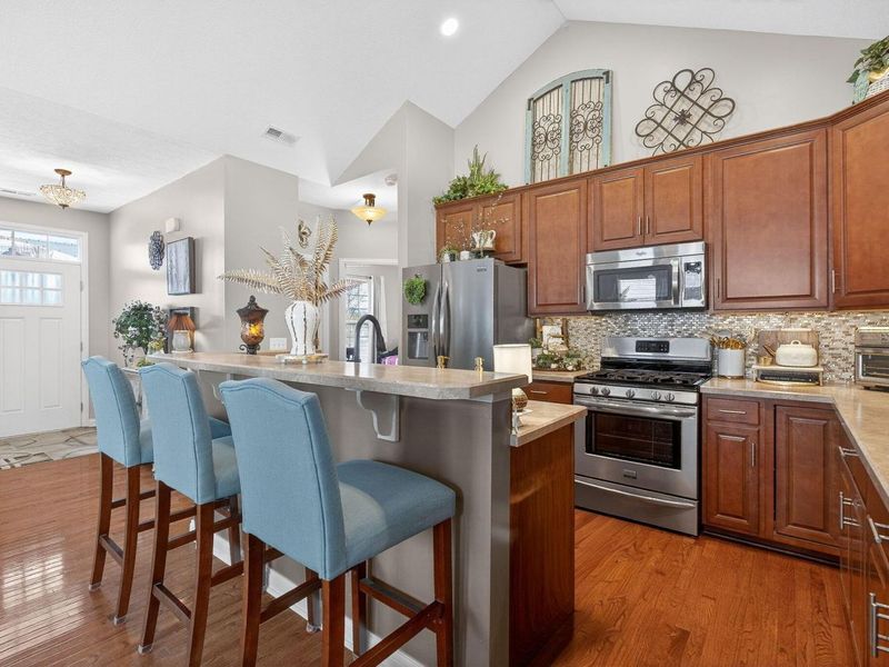 5688 Stearns Road, Dublin, OH 43016 Photo 8