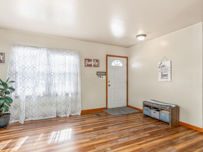 7618 Stout Road, Circleville, OH 43113 Photo 15