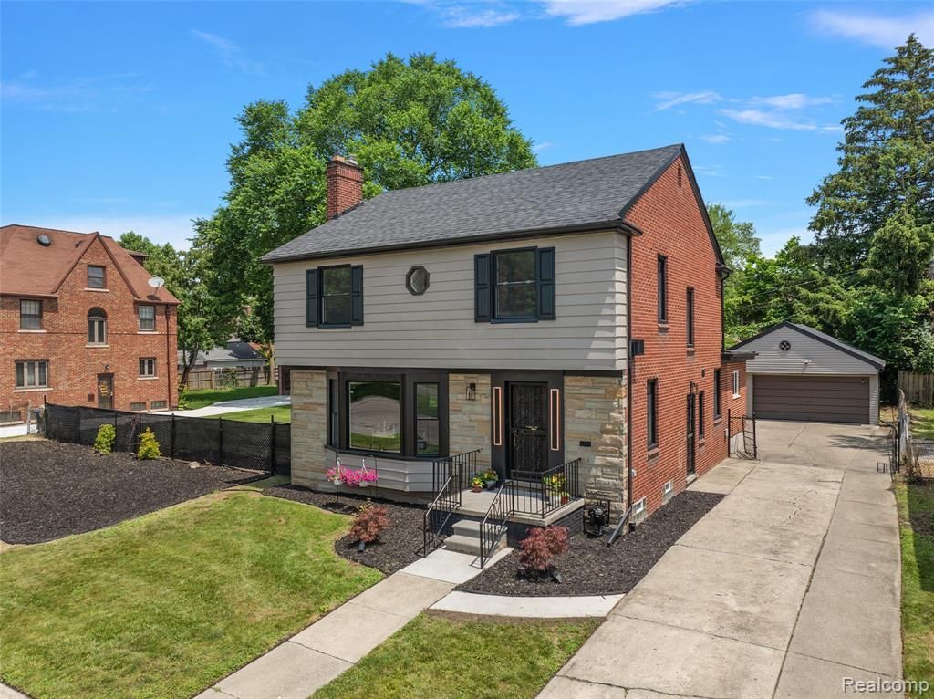 9161 W Outer Drive, Detroit, MI 48219 Main Photo