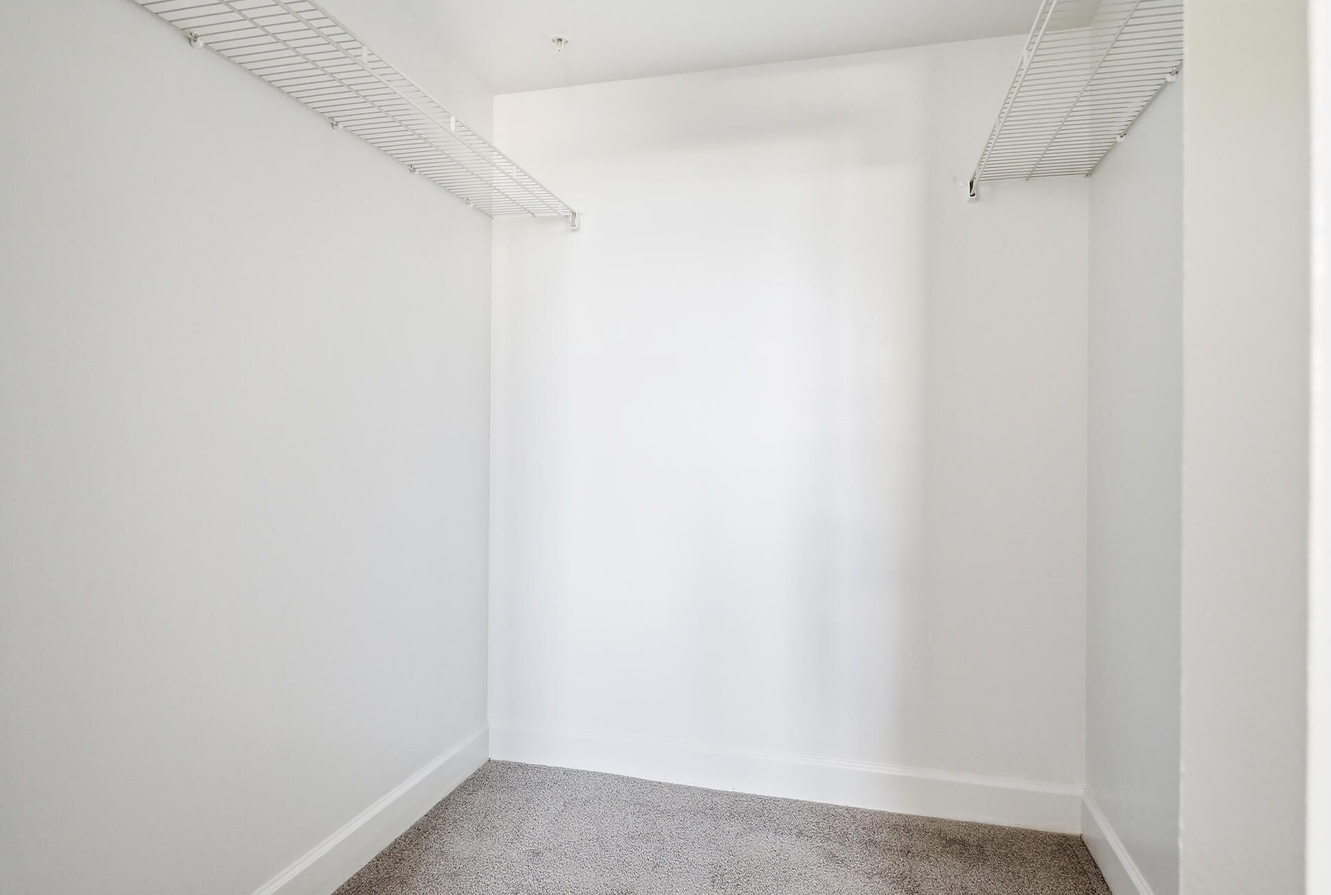 630 S Sapodilla Avenue, Unit 533, West Palm Beach, FL 33401 Photo