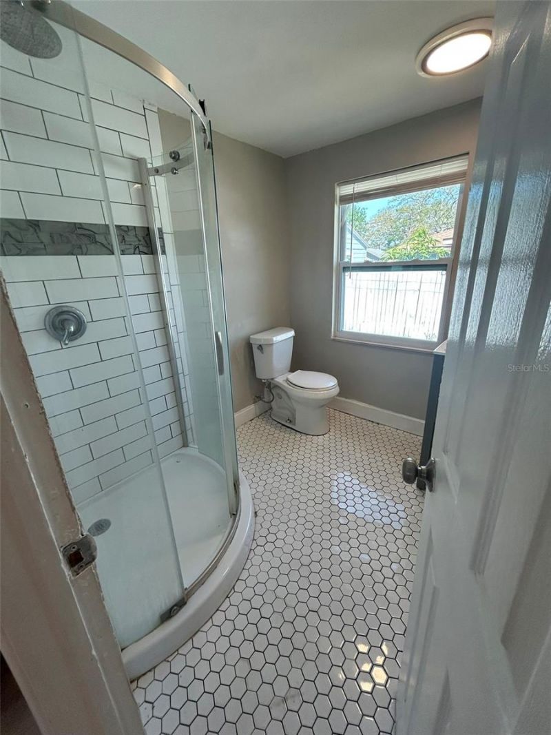 626 29th Avenue S, Saint Petersburg, FL 33705 Photo