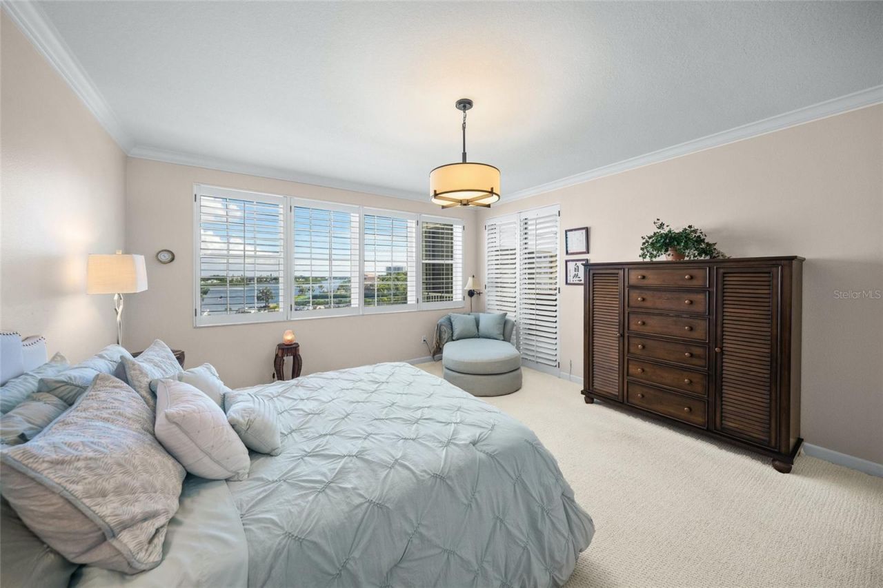 1260 Dolphin Bay Way, Unit 403, Sarasota, FL 34242 Photo