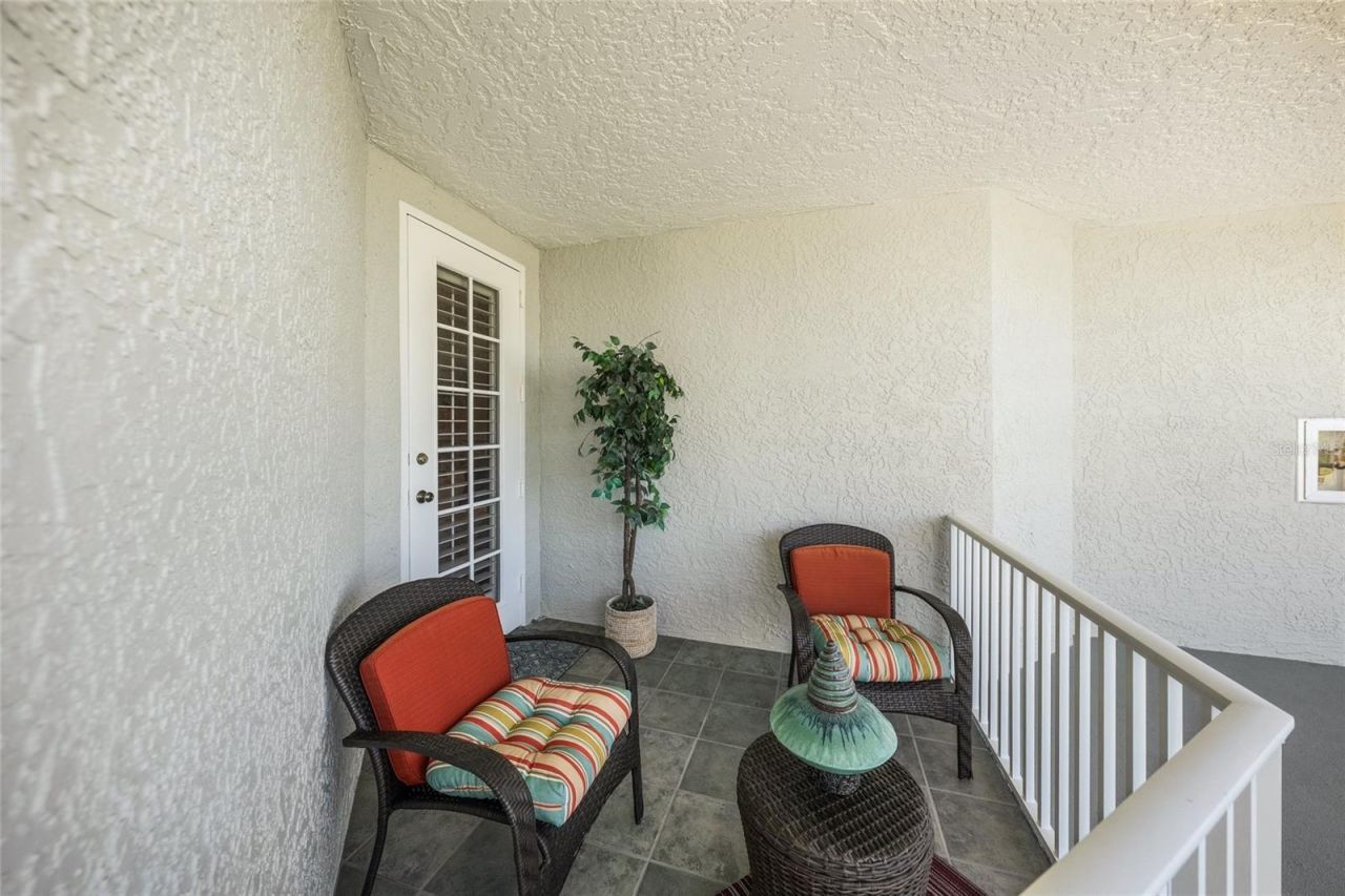 1260 Dolphin Bay Way, Unit 403, Sarasota, FL 34242 Photo