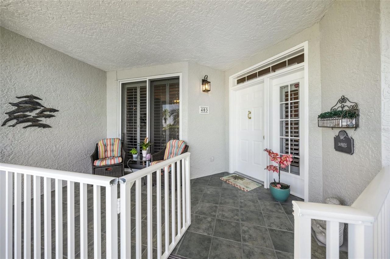 1260 Dolphin Bay Way, Unit 403, Sarasota, FL 34242 Photo