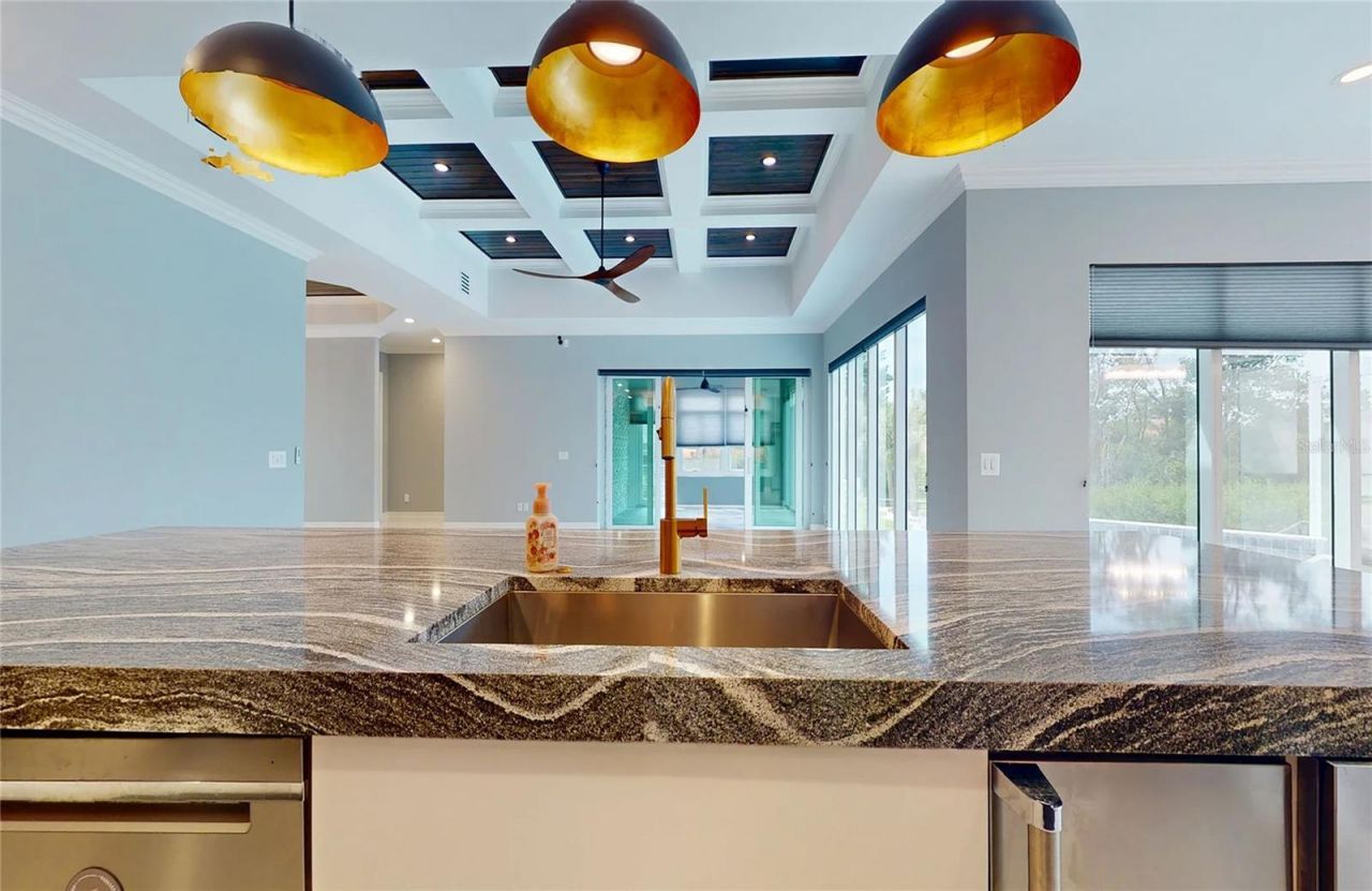 5951 Bay Drive, Gulfport, FL 33707 Photo