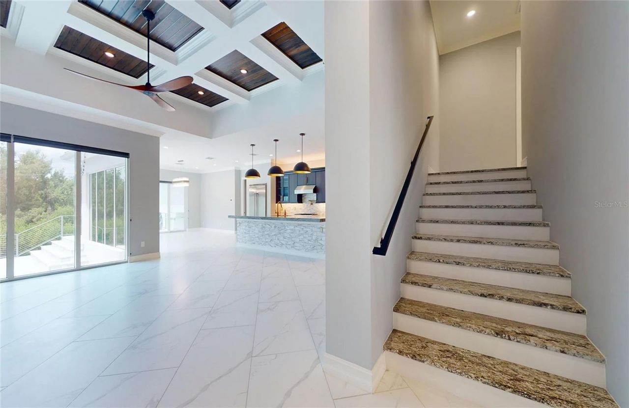 5951 Bay Drive, Gulfport, FL 33707 Photo