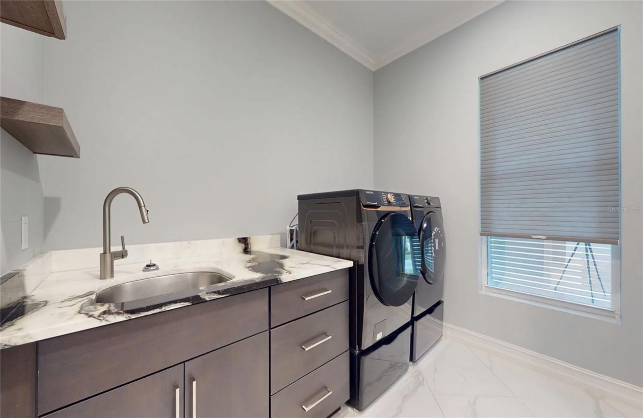 5951 Bay Drive, Gulfport, FL 33707 Photo