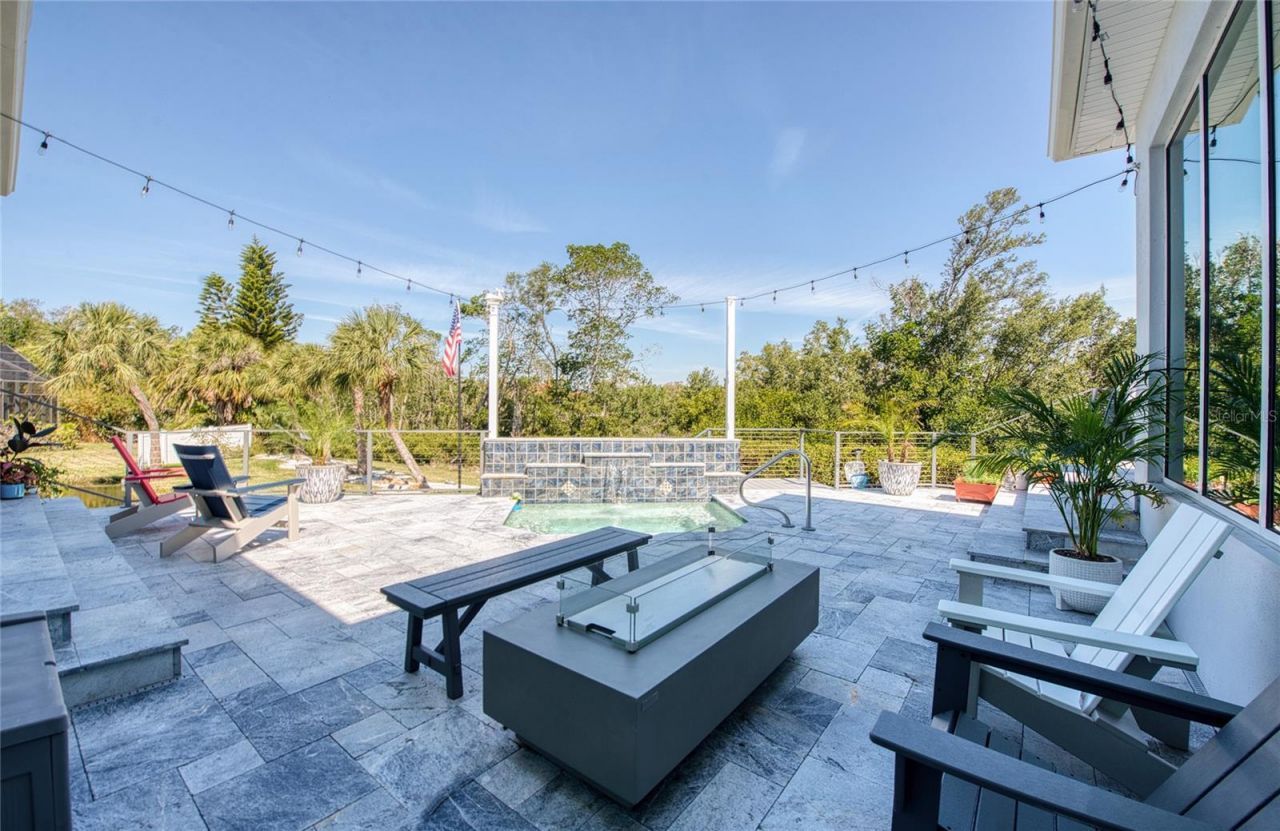 5951 Bay Drive, Gulfport, FL 33707 Photo