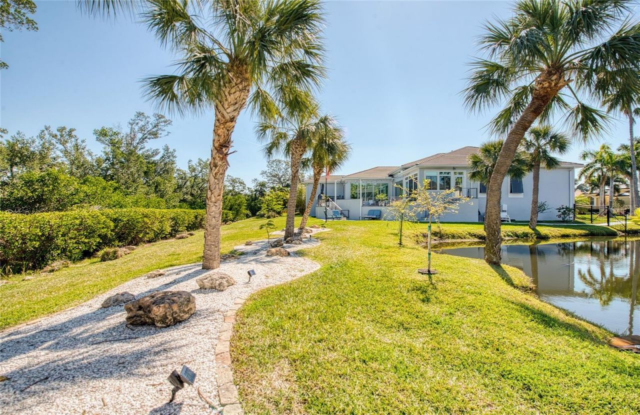 5951 Bay Drive, Gulfport, FL 33707 Photo