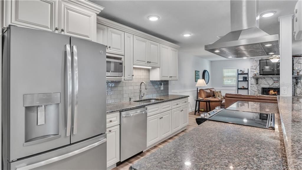 11308 W Amerindian Court, Crystal River, FL 34429 Photo