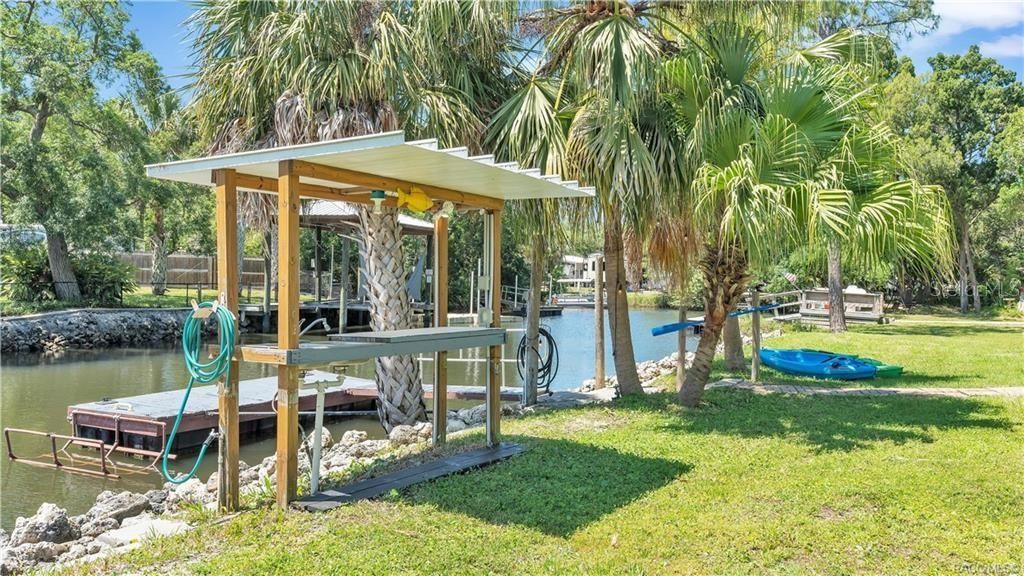 11308 W Amerindian Court, Crystal River, FL 34429 Photo