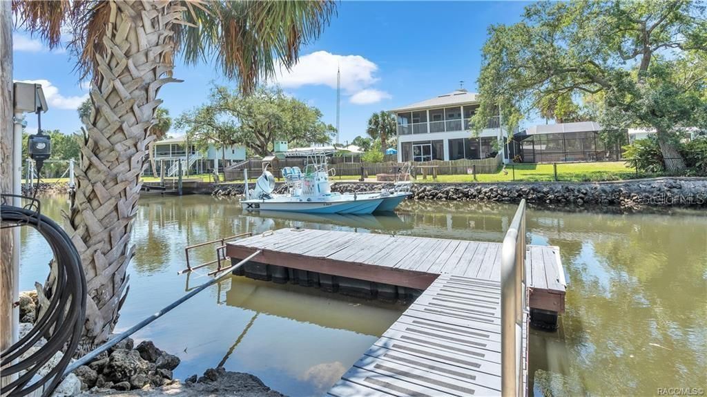 11308 W Amerindian Court, Crystal River, FL 34429 Photo