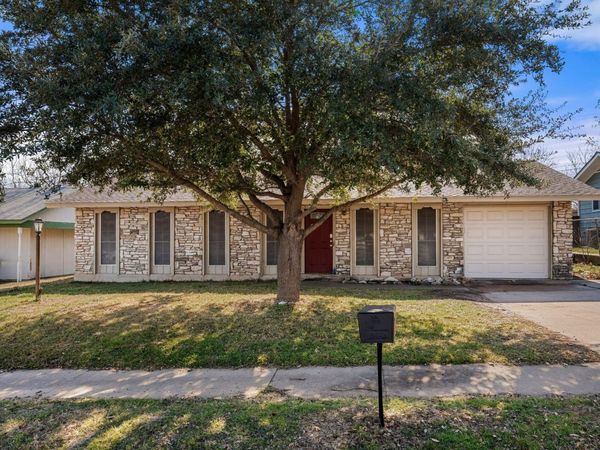 809 Maryland DR, Austin, TX 78758