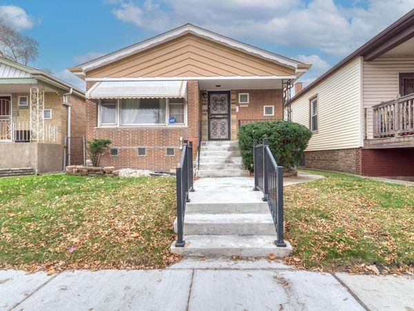 2243 E 92nd Place, Chicago, IL 60617