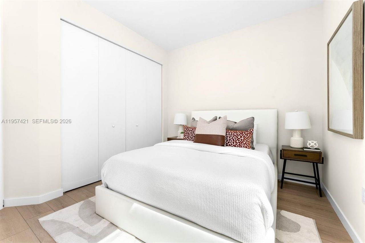 2501 SW 27 St, Unit 2, Miami, FL 33133 Photo