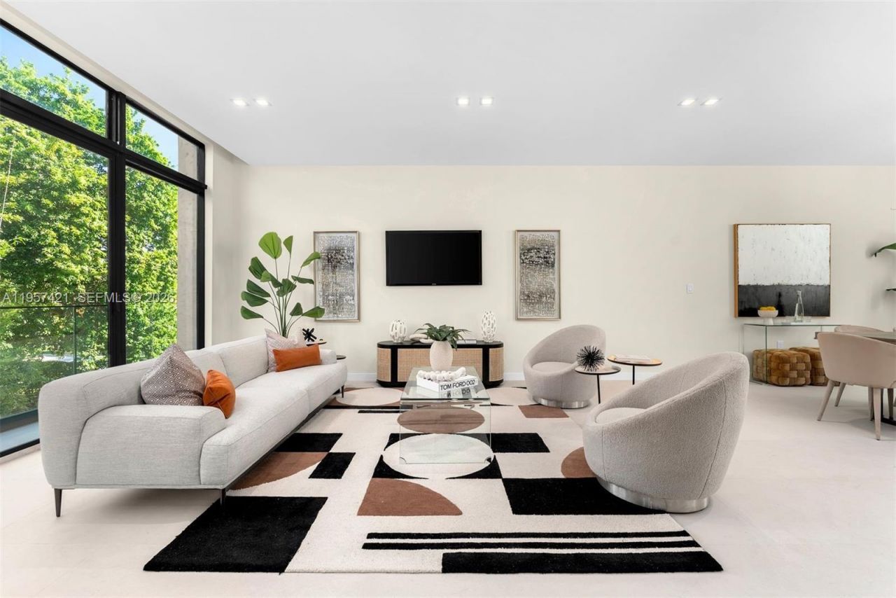 2501 SW 27 St, Unit 2, Miami, FL 33133 Photo