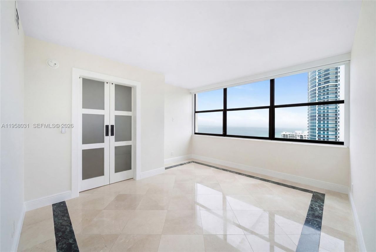2301 S Ocean Dr, Unit 2507, Hollywood, FL 33019 Photo