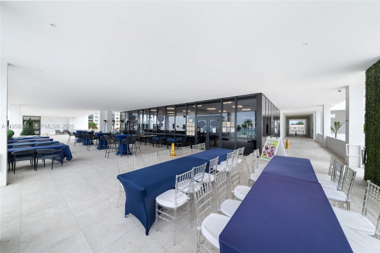 2301 S Ocean Dr, Unit 2507, Hollywood, FL 33019 Photo