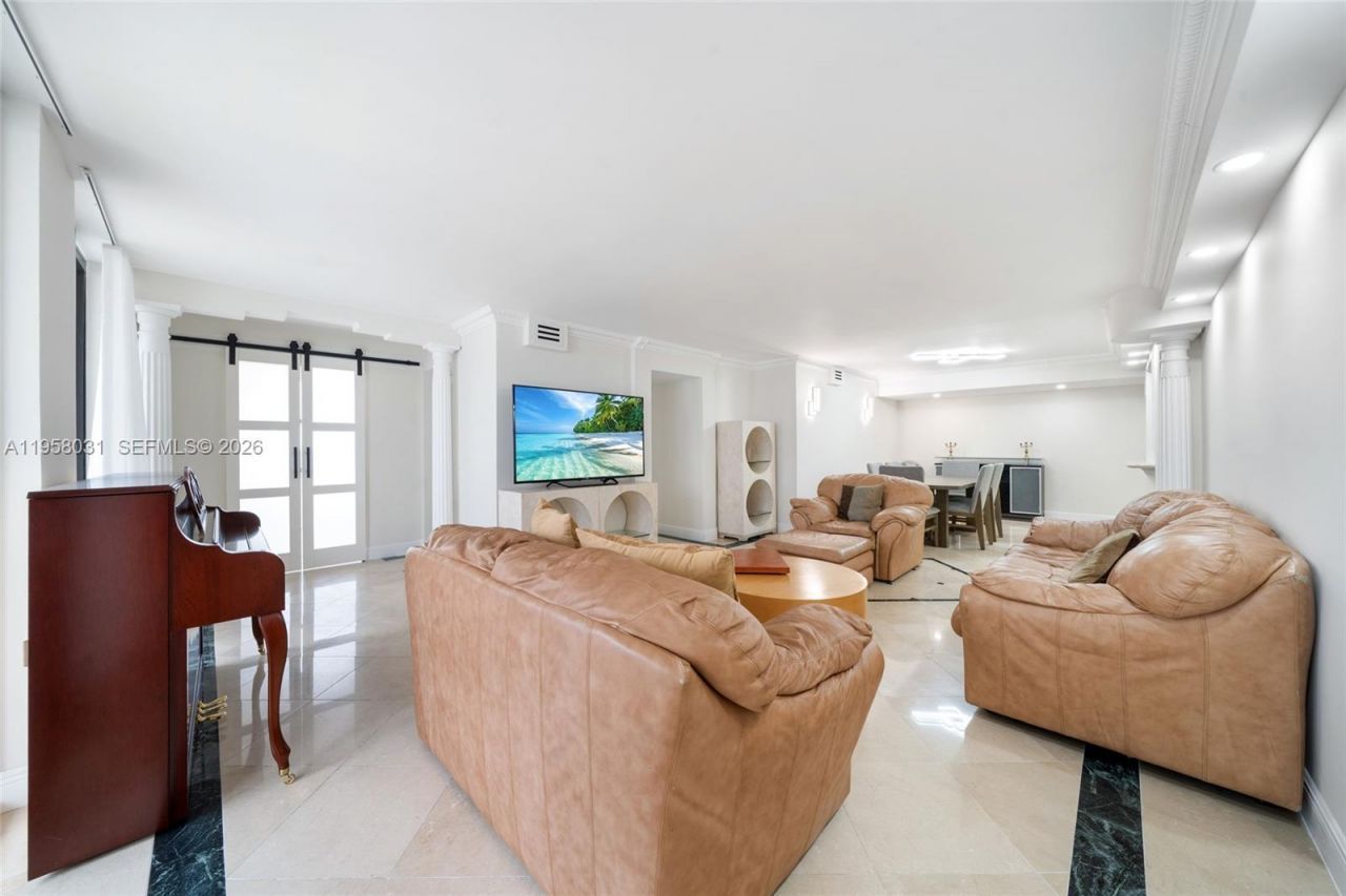 2301 S Ocean Dr , Unit 2507, Hollywood, FL 33019 Photo