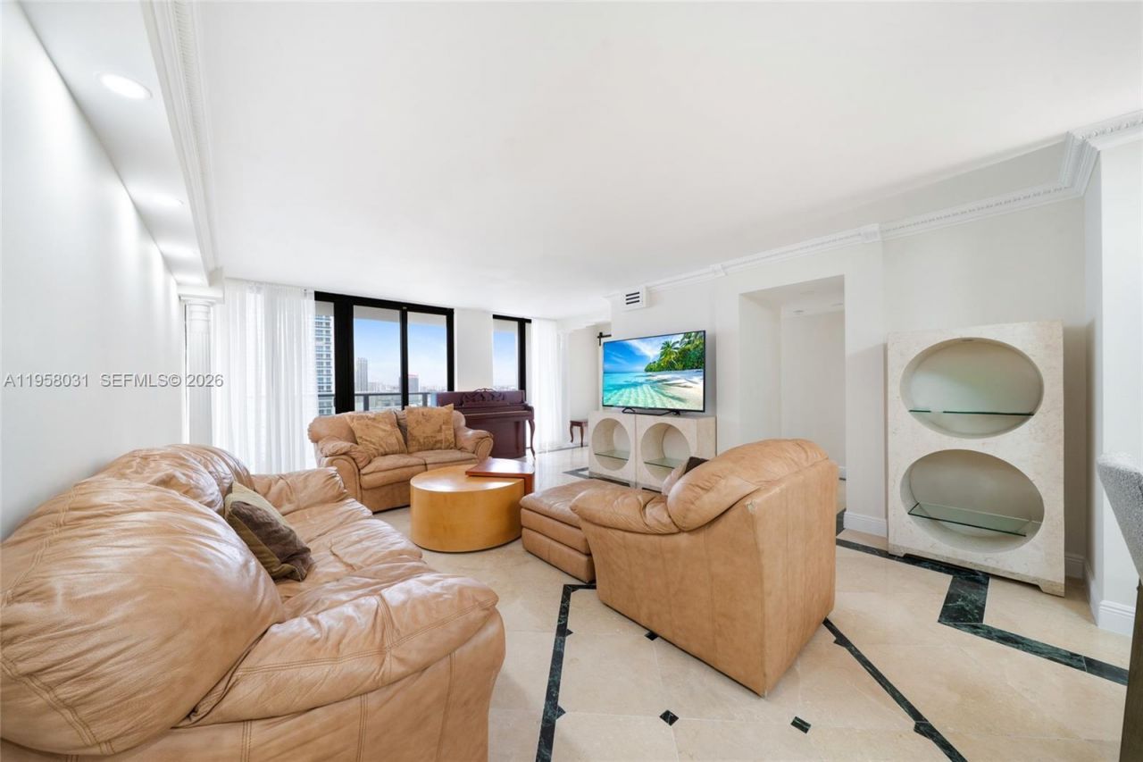 2301 S Ocean Dr , Unit 2507, Hollywood, FL 33019 Photo