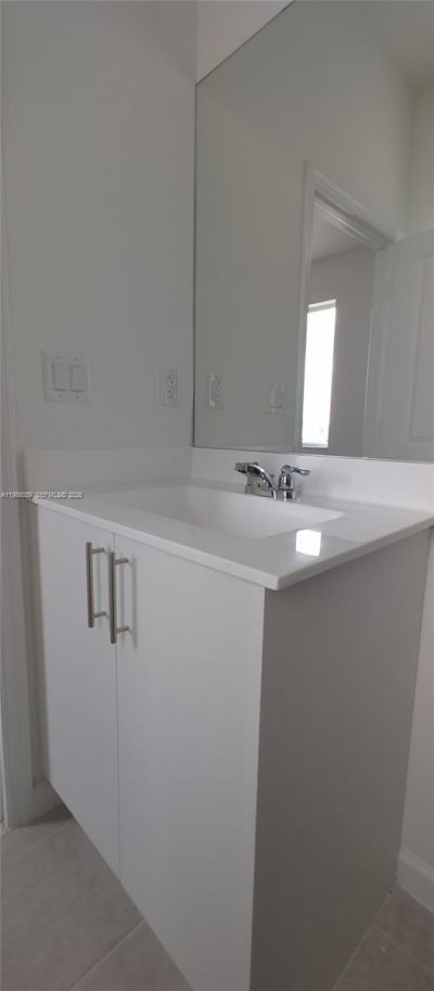 689 SE 13th St Cir , Homestead, FL 33034 Photo