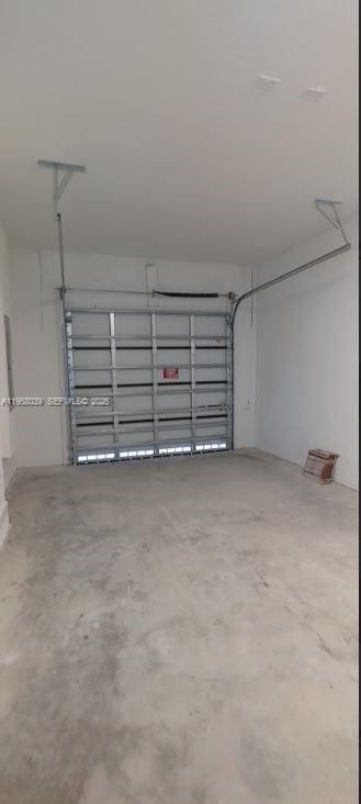 689 SE 13th St Cir , Homestead, FL 33034 Photo