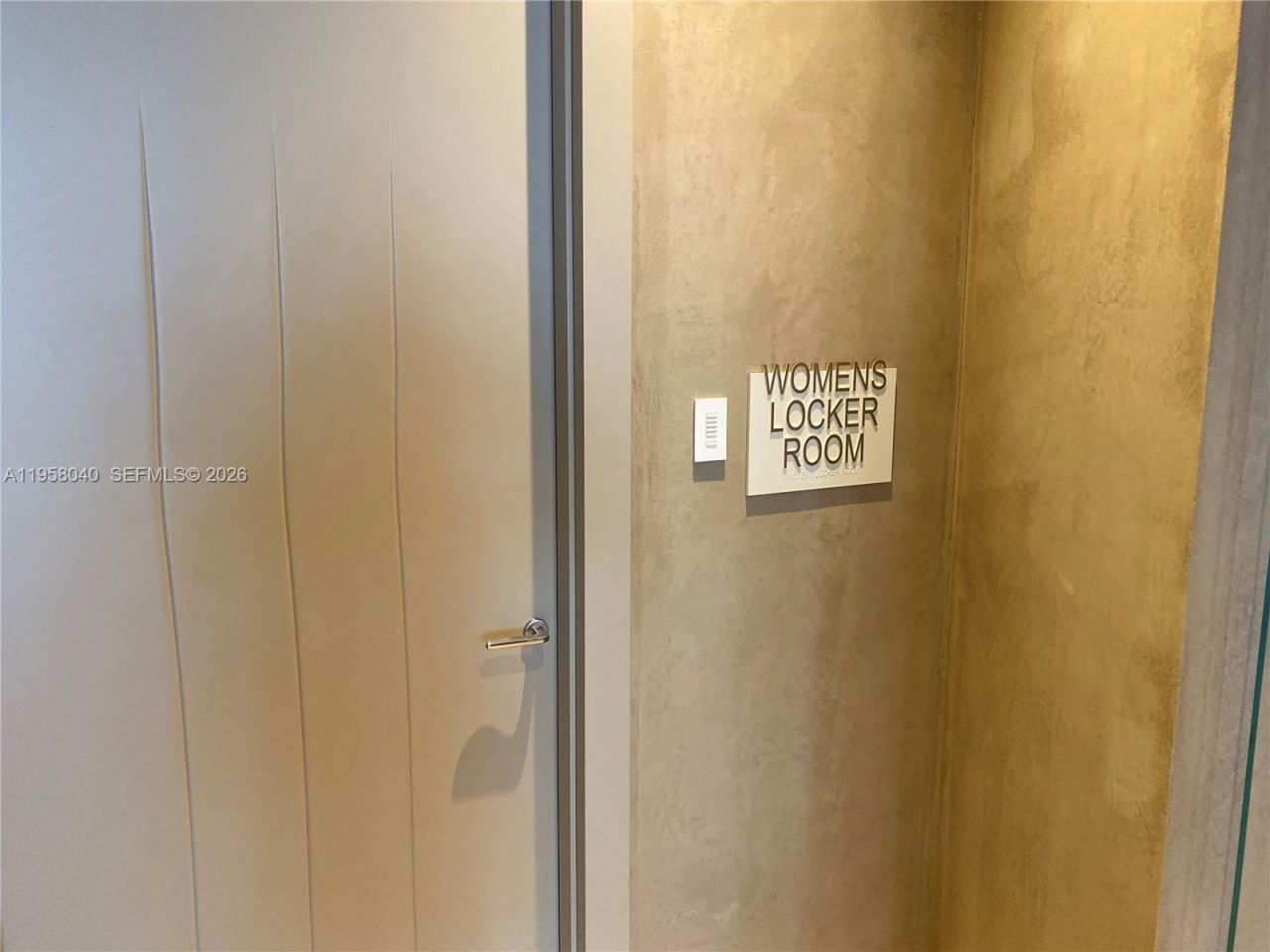 1000 Brickell Plaza, Unit 3306, Miami, FL 33131 Photo