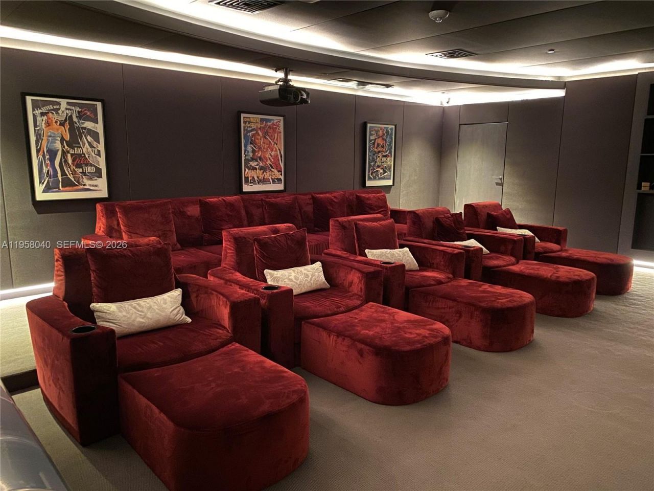 1000 Brickell Plaza, Unit 3306, Miami, FL 33131 Photo