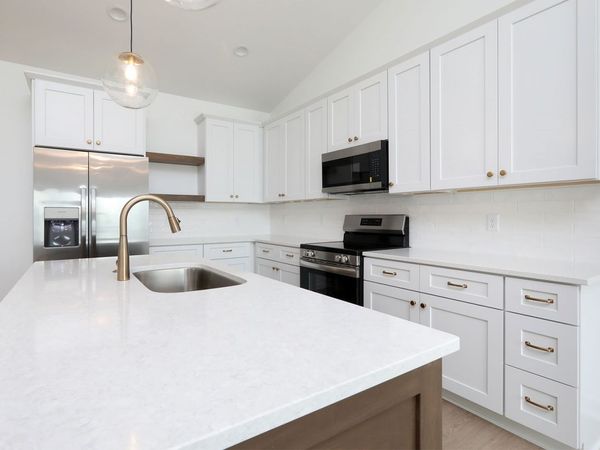 2500 NE 6th Street, Grimes, IA 50111