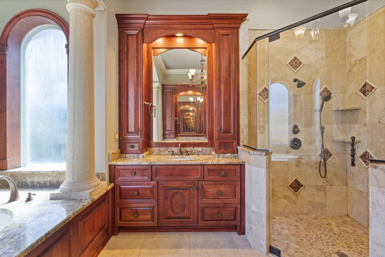 9237 Bellasera Circle Photo 11