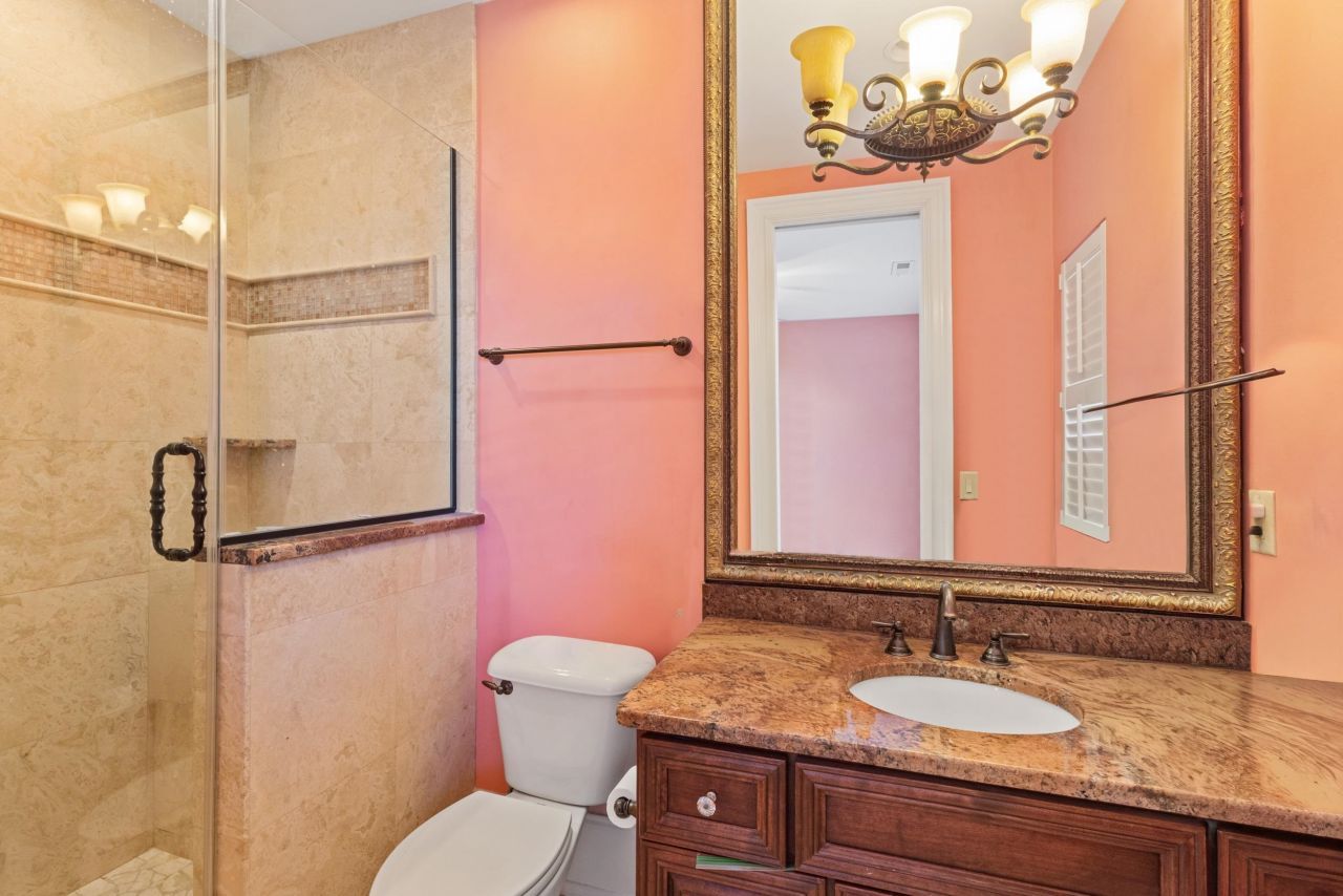 9237 Bellasera Circle Photo 23