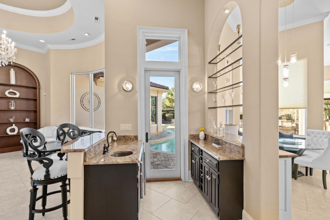 9237 Bellasera Circle Photo 5