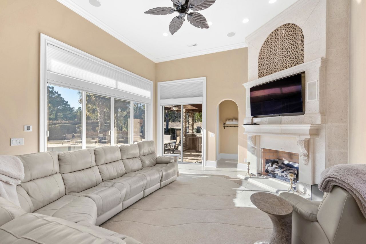 9237 Bellasera Circle Photo 9