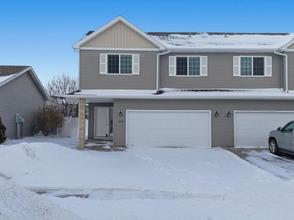 6204 56th Avenue S, Fargo, ND 58104