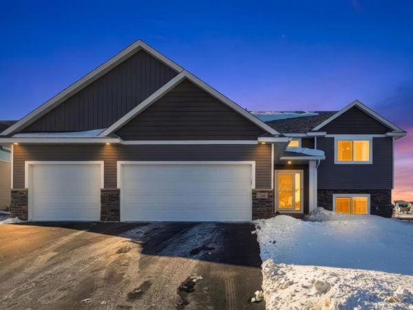 276 Tower Avenue, Dundas, MN 55019