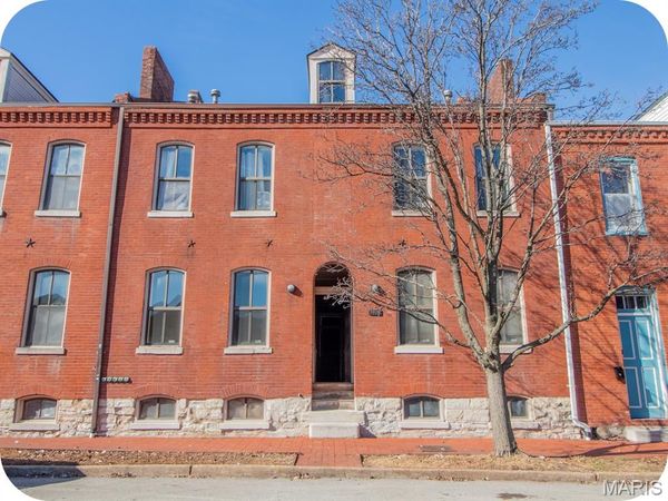 2007 S 11th Street, St Louis, MO 63104