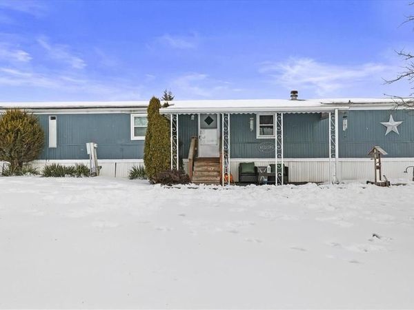 3895 CRAIG AVENUE, DOVER, PA 17315