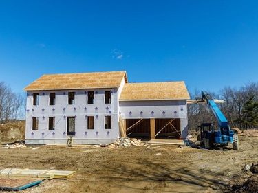 554 Highland Avenue, Phillipston, MA 01331