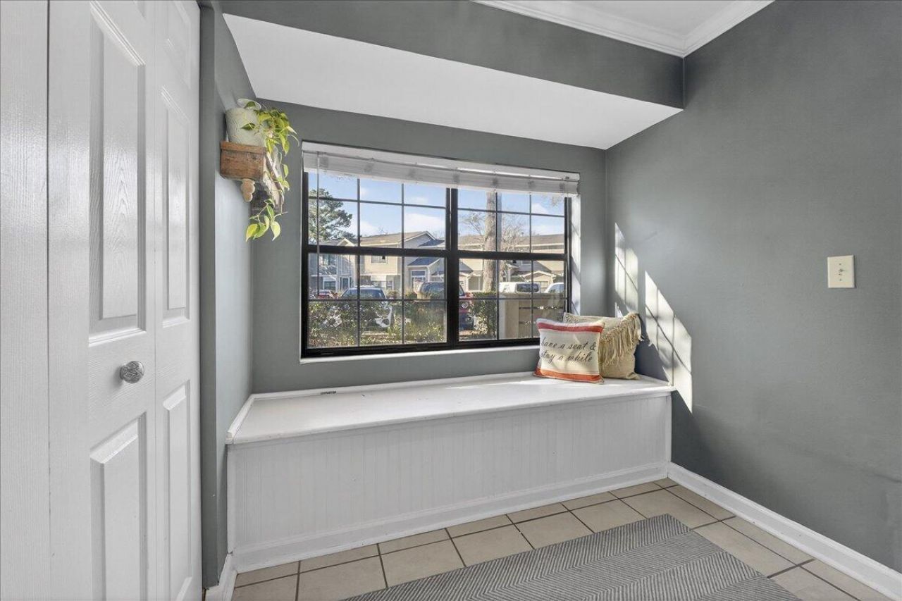 1824 Belle Chez Photo 11