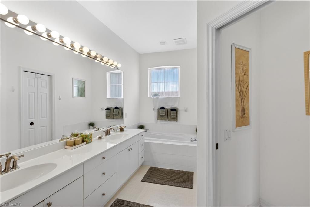 9171 Bayberry Bend, Unit 201, Fort Myers, FL 33908 Photo