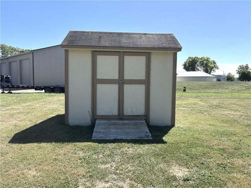 4614 W Wenger Road, Clayton, OH 45315 Photo 35