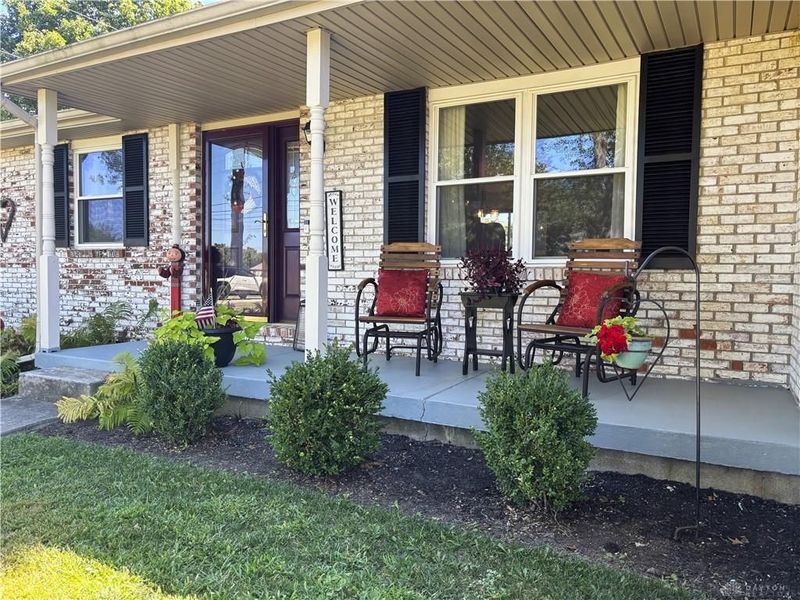 4614 W Wenger Road, Clayton, OH 45315 Photo 4