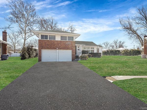 1384 Dieman Lane, East Meadow, NY 11554